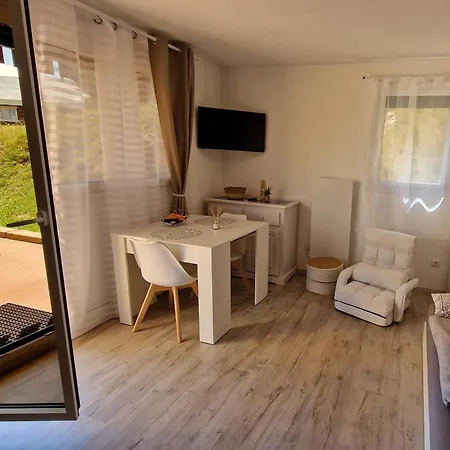 2 Pers, Rez-de-chaussee, Grande Terrasse Plein Sud Appartamento *